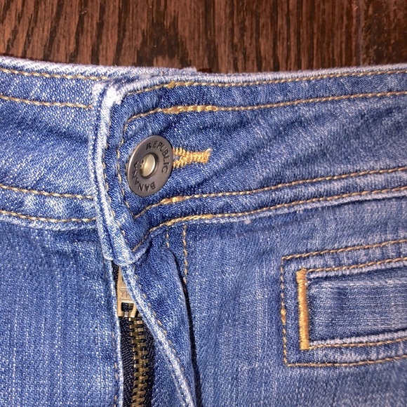 BANANA REPUBLIC jean skirt size 8 - Picture 3 of 5